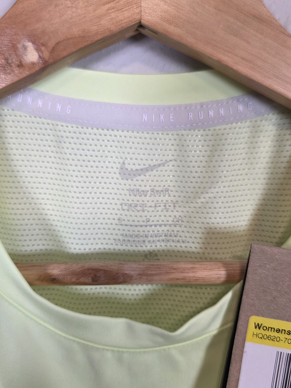 Nike Women's Swift Dri-FIT Running Tank Top - Picture 3 of 8